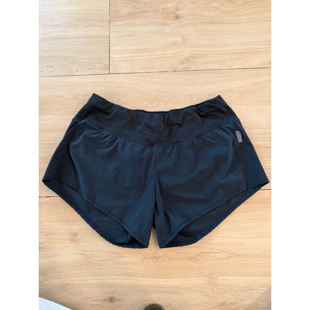 Oiselle Womens Black Running Shorts Size 4 Mesh Panels Rear Zip Pocket